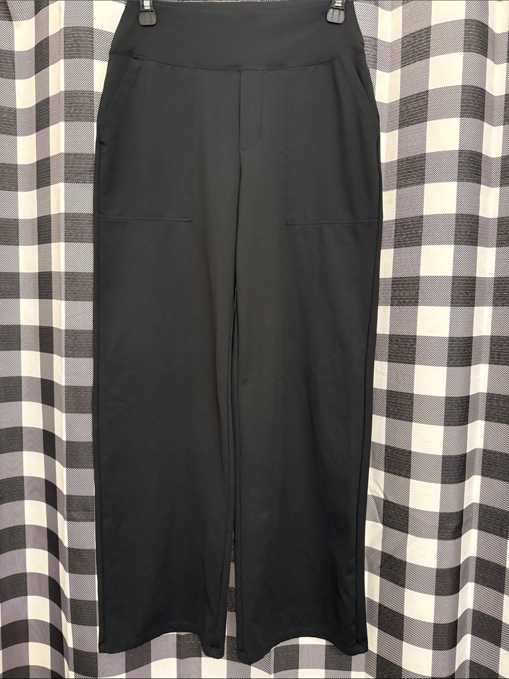 Women's Black Wide-Leg Jogger Pants with Front Pockets